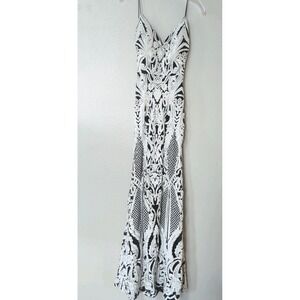 B. Darlin Black White Sequin Formal Prom Gown Mermaid Dress 153W953 Size 1/2